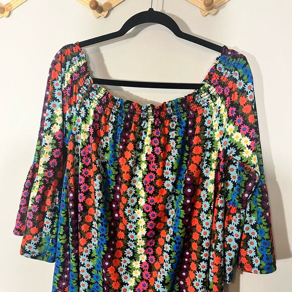Trina Turk Multi Color Floral Off Shoulder Tunic/Dress Size Large - Picture 4 of 9